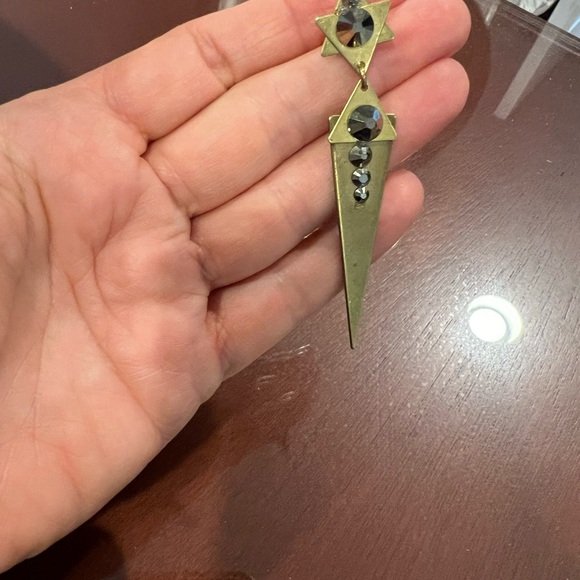 April Soderstrom vintage gold drop earrings - Picture 4 of 5